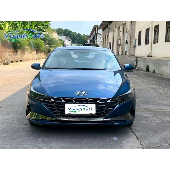 2021 Hyundai Elantra vehicle photo 4