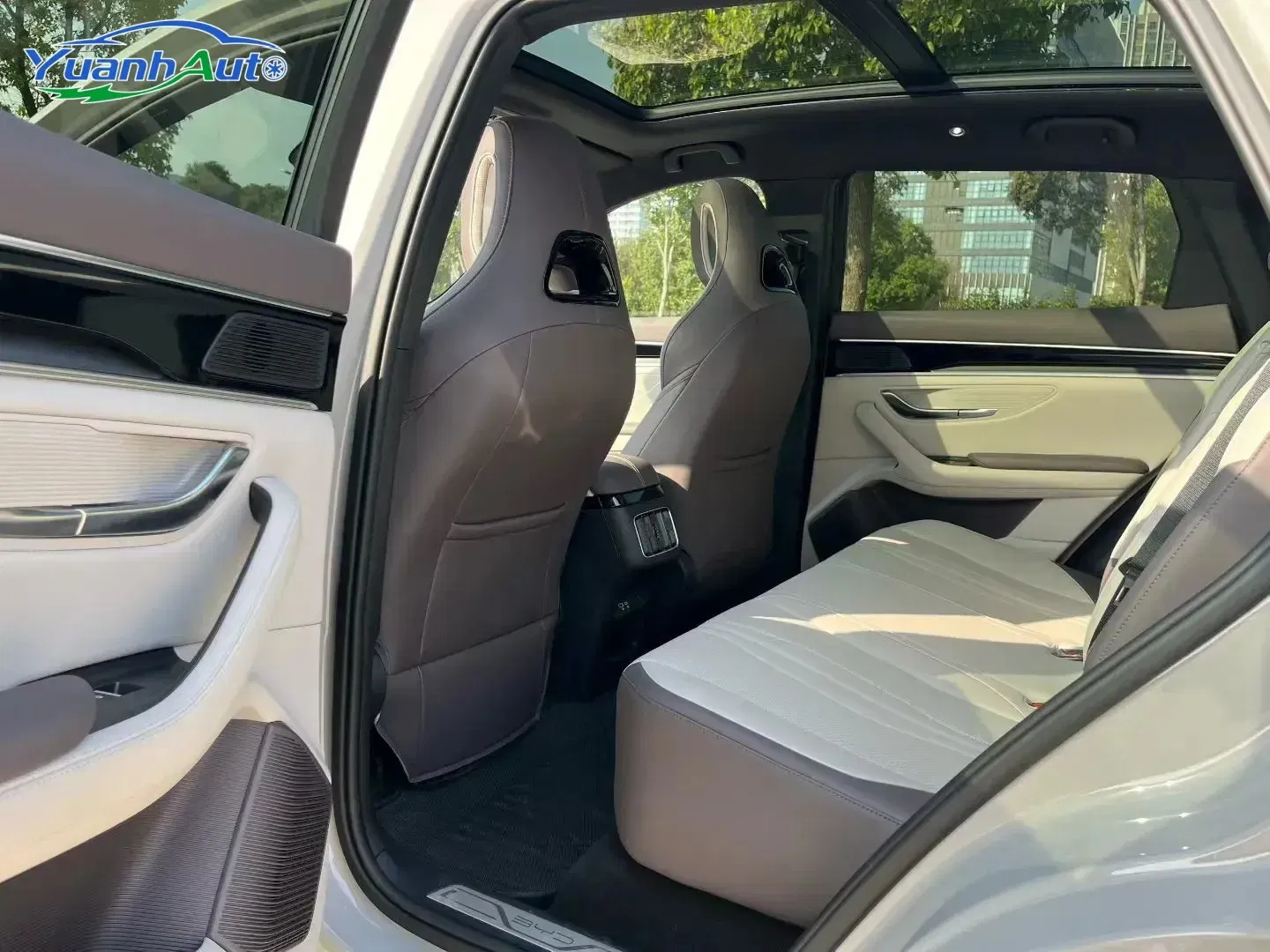 2025 BYD Song Plus Hybrid SUV — source image 9