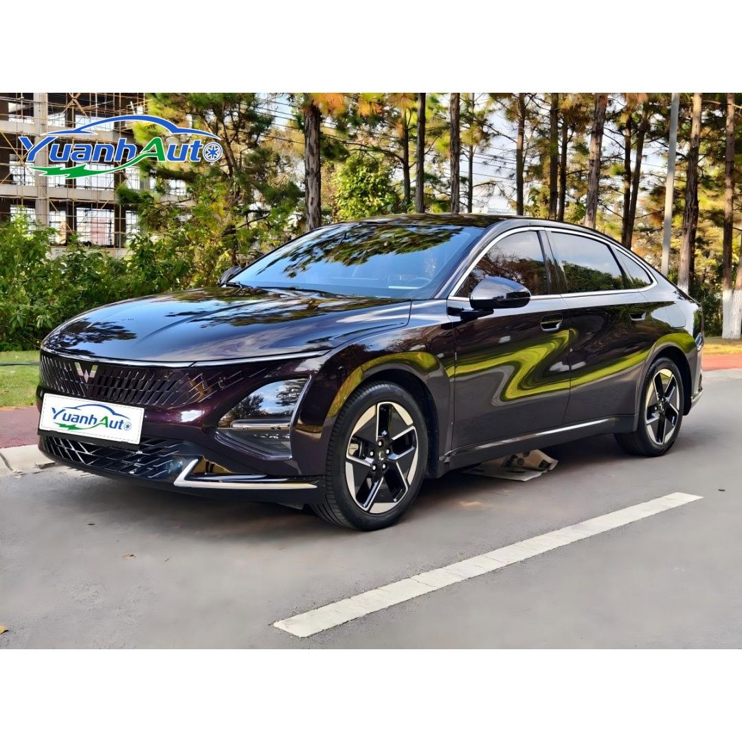 2024 Wuling Starlight vehicle photo 1
