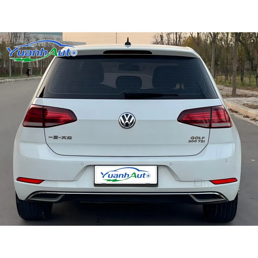 2020 Volkswagen Golf Petrol — source image 15