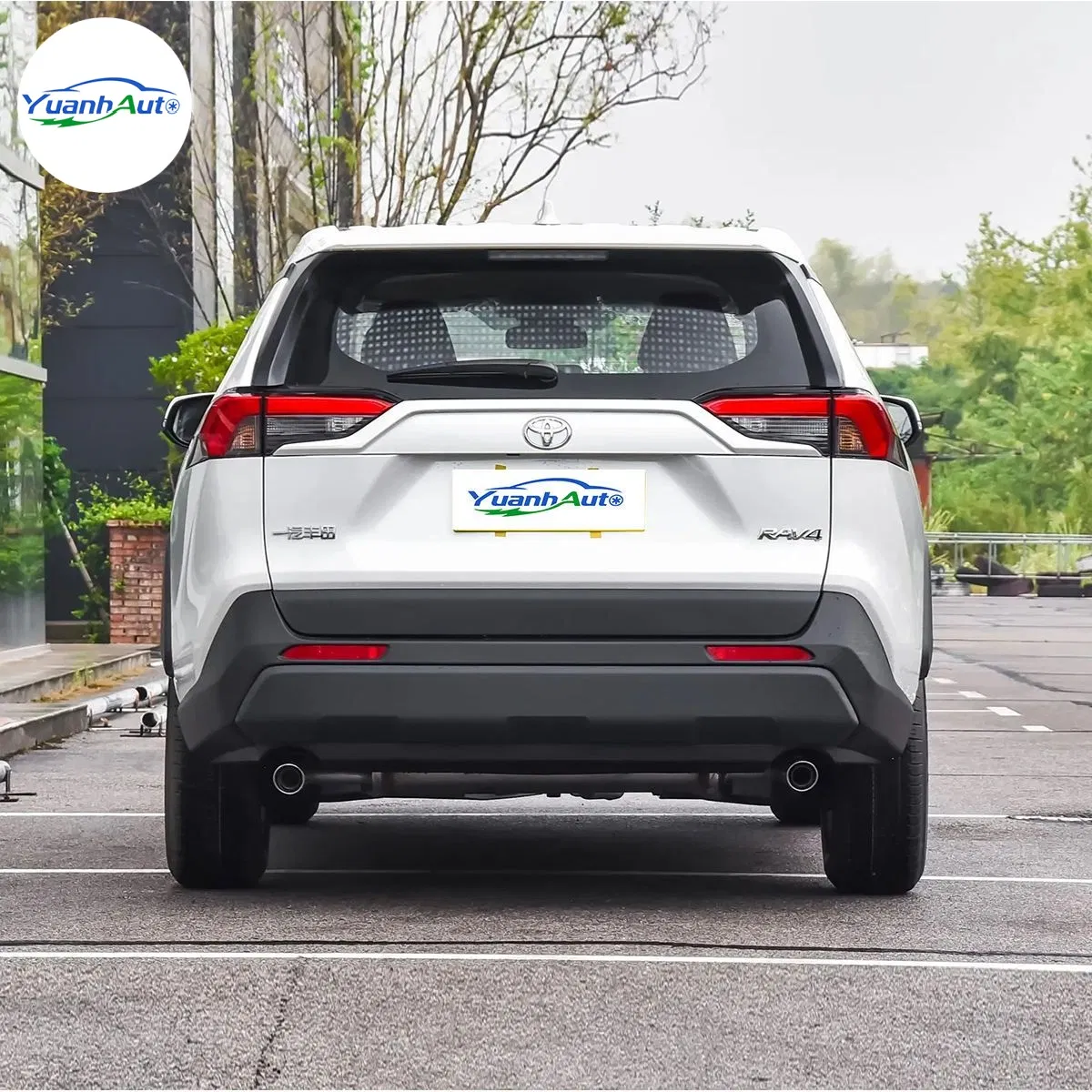 Toyota RAV4 Petrol SUV — source image 6