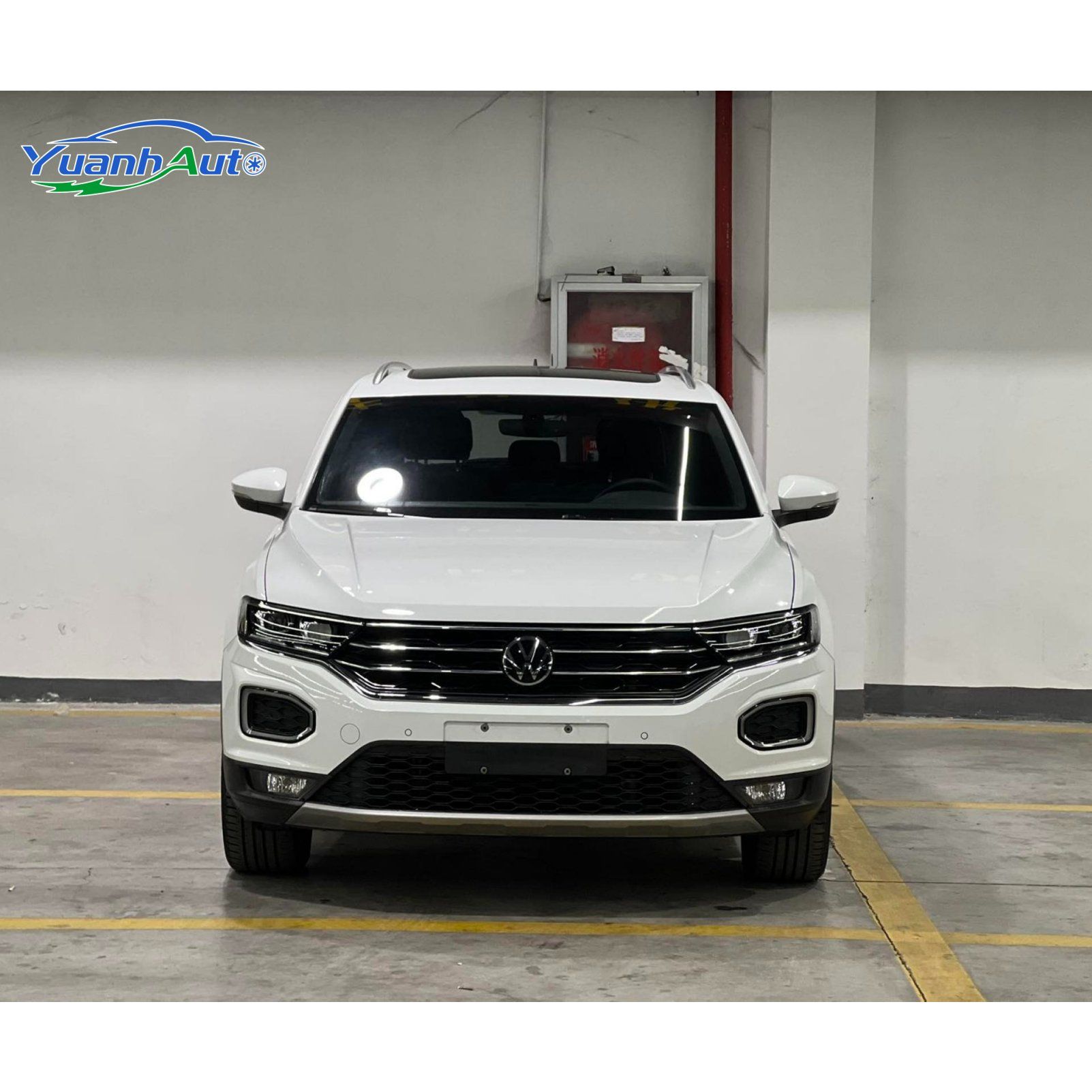 2021 T-ROC vehicle photo 1