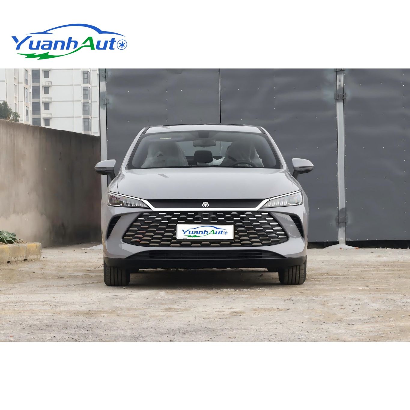 BYD Qin Plus DM-i vehicle photo 1