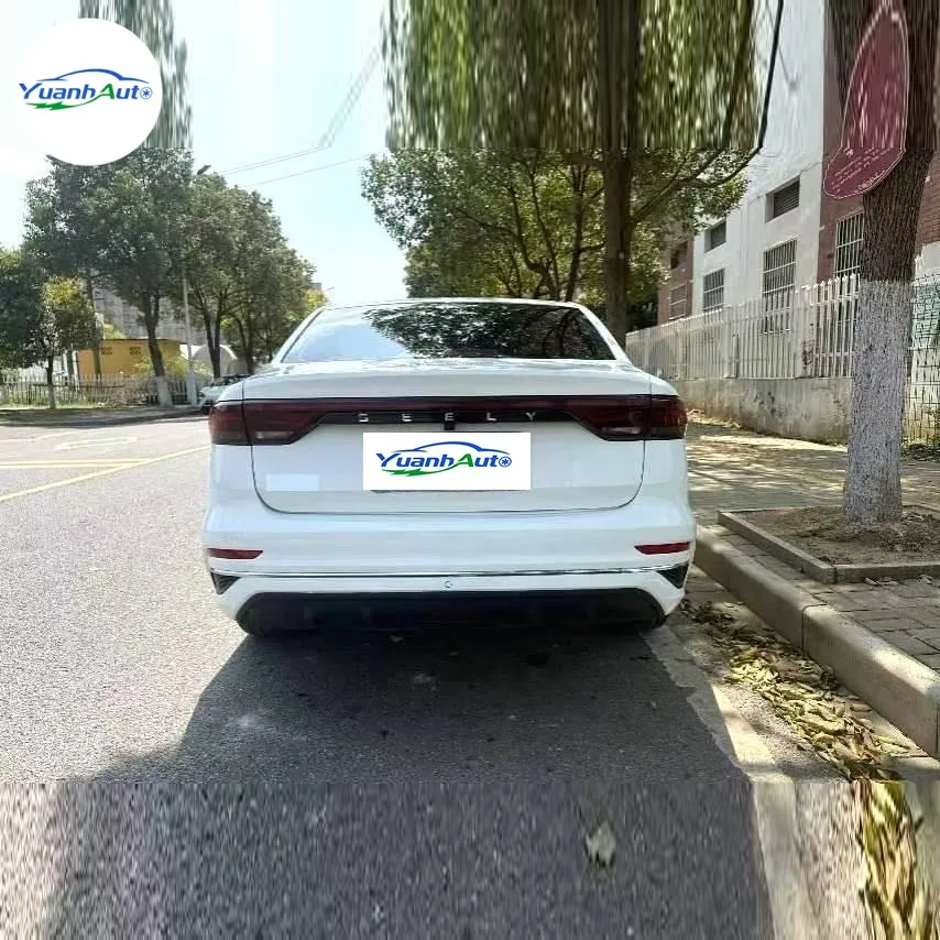 2026 Geely Emgrand Luxury 1.5L Sedan — source image 12