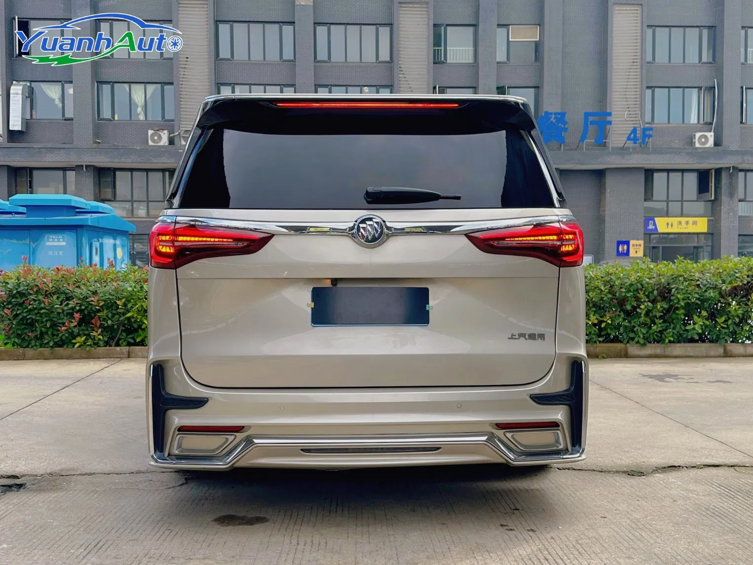 2021 Buick GL8 vehicle photo 6