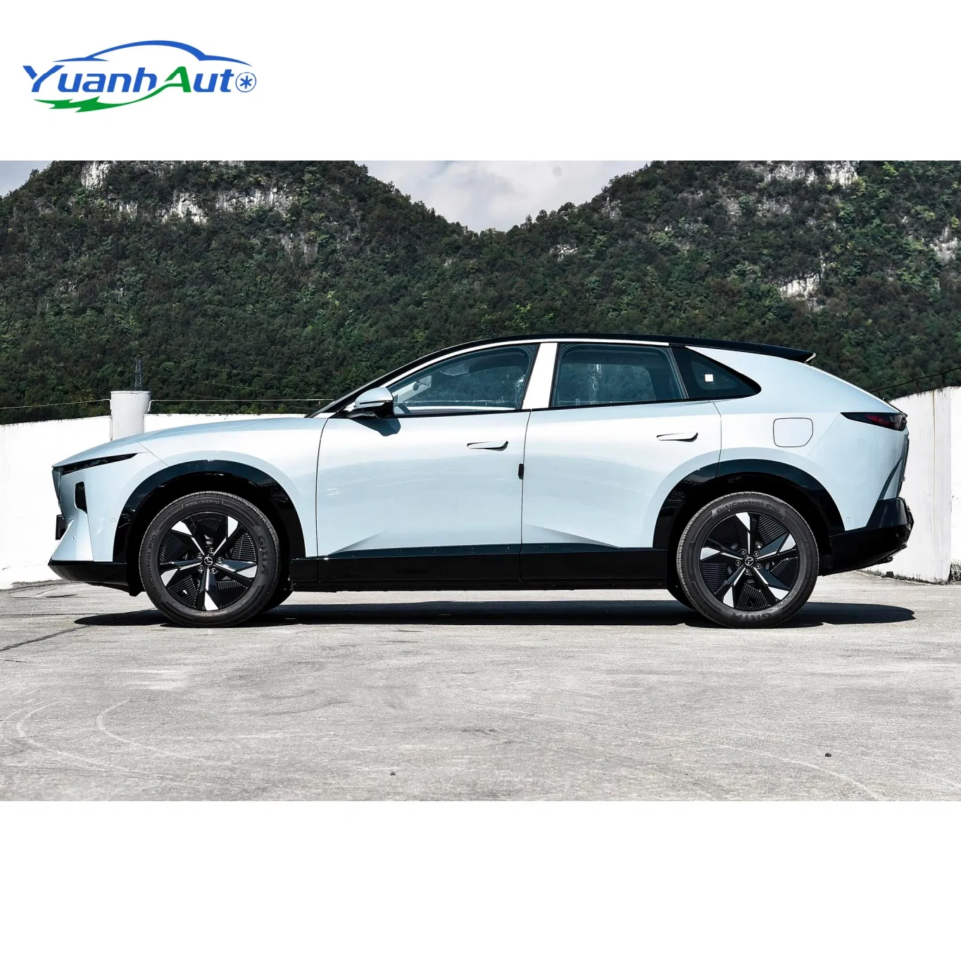 Mazda EZ-60 Hybrid SUV — source image 11
