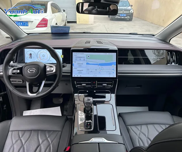 2024 GAC Trumpchi M8 Petrol MPV — source image 15