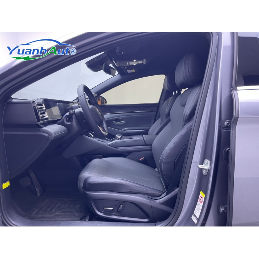 2024 BYD Qin L vehicle photo 6