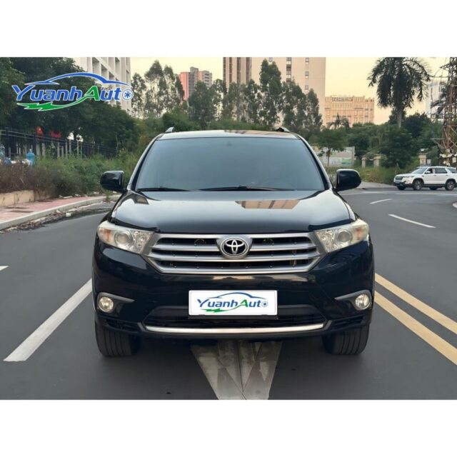 2012 Toyota - Highlander vehicle photo 1