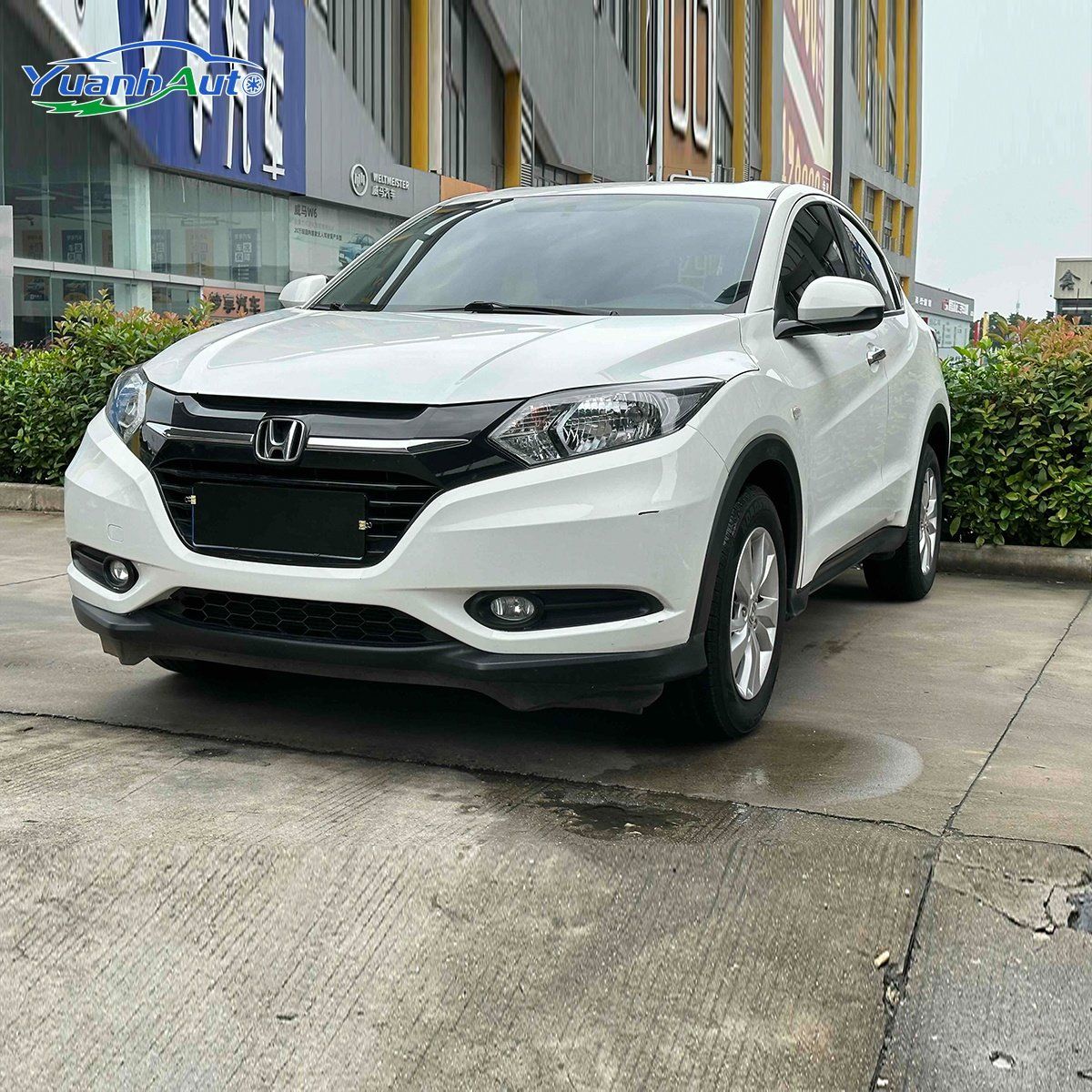 2021 BESTUNE B70 vehicle photo 1