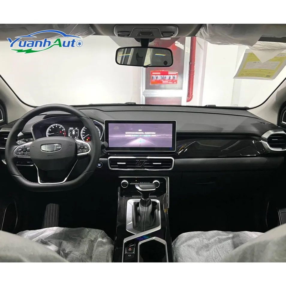 2025 Geely Binyue Petrol SUV — source image 15