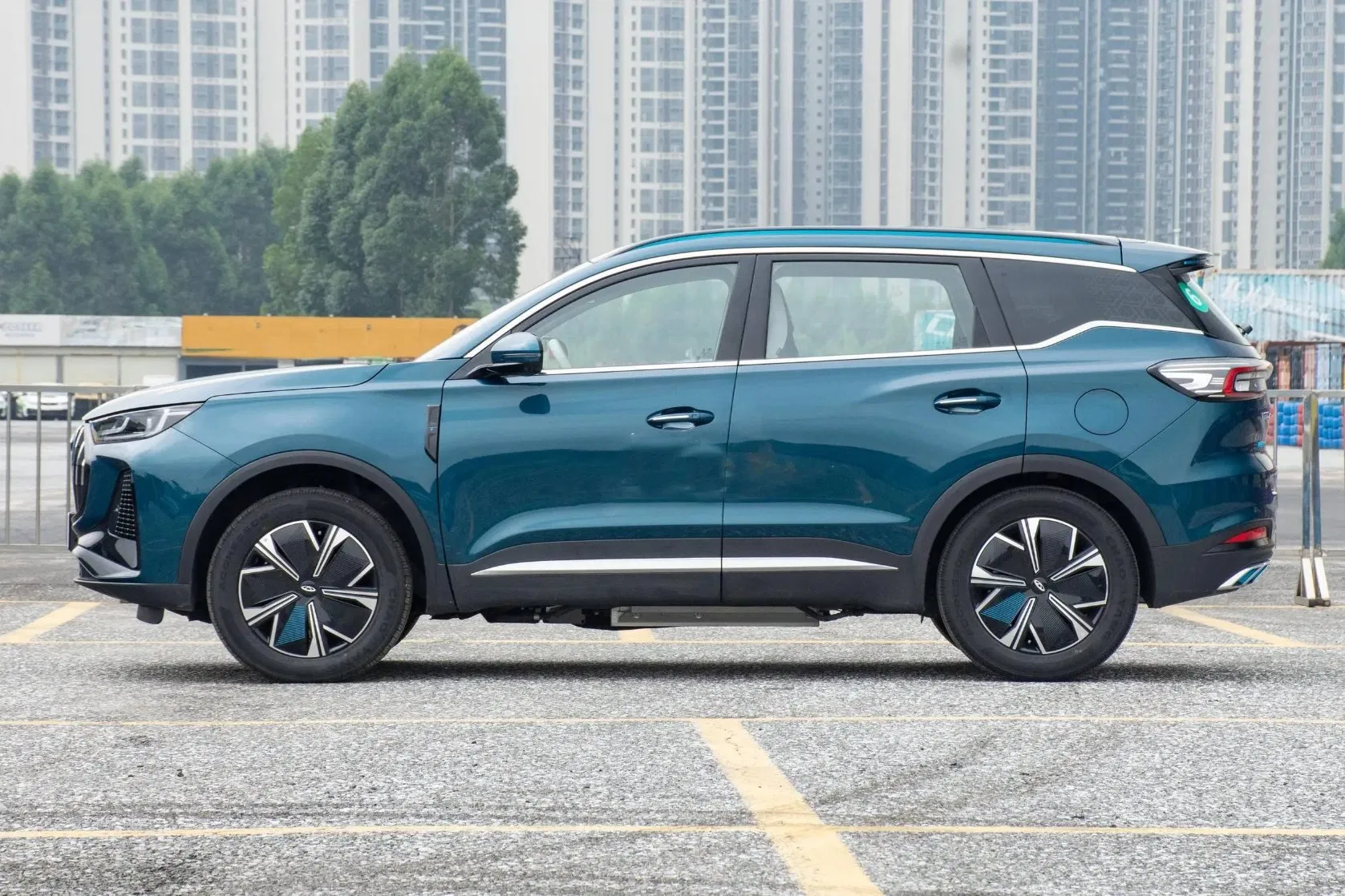 2023 Chery Tiggo 8 vehicle photo 6