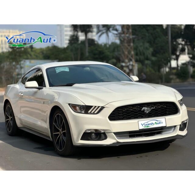 2017 Ford Mustang vehicle photo 1