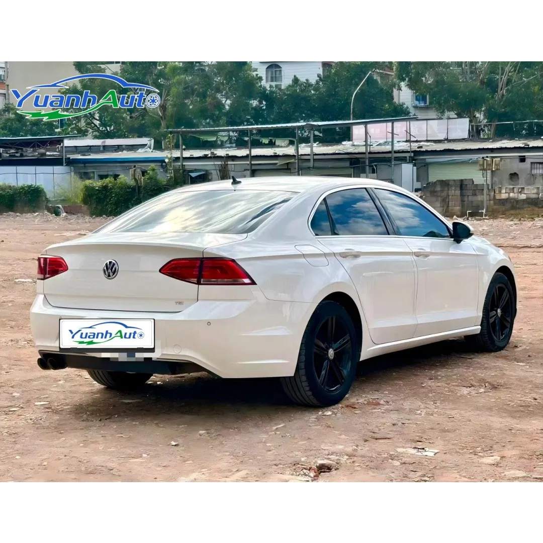 2015 Volkswagen Lamando Petrol Sedan — source image 13