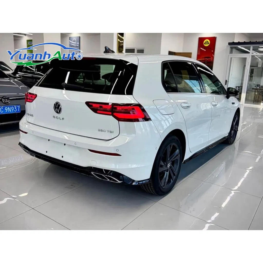 2021 VW Golf vehicle photo 5