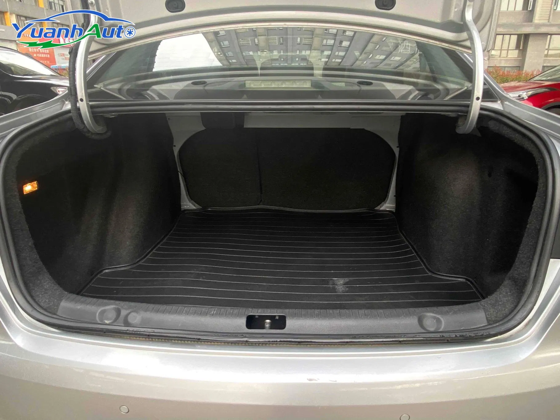 2014 VW Lavida vehicle photo 7