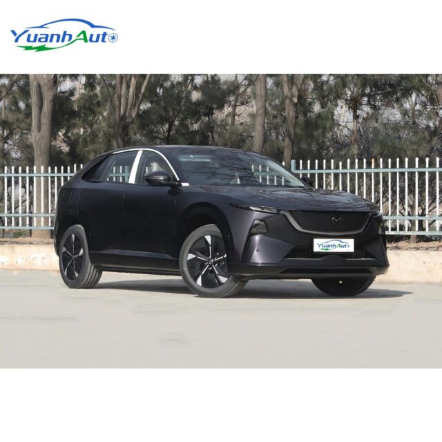 Mazda EZ-60 vehicle photo 1