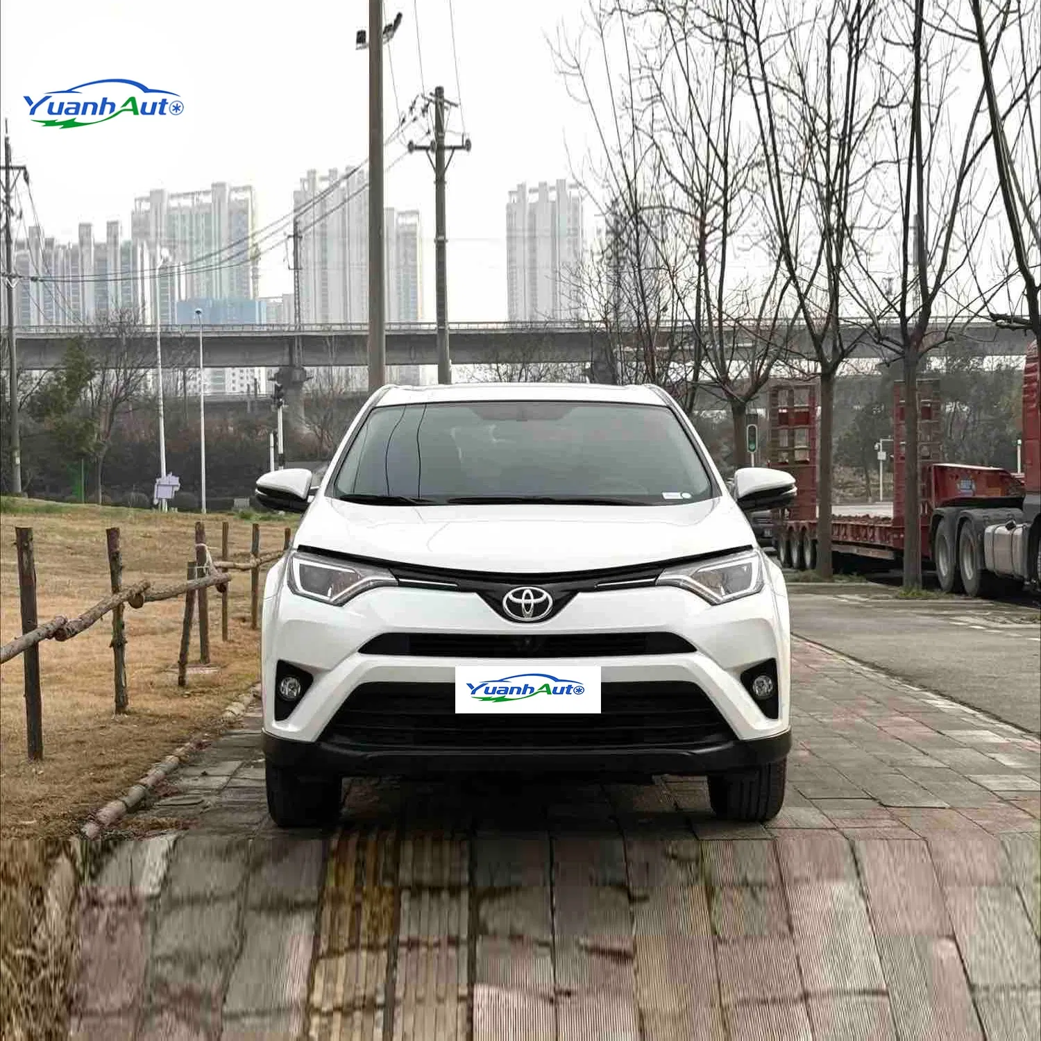 2016 Toyota RAV4 Comfort SUV — source image 9