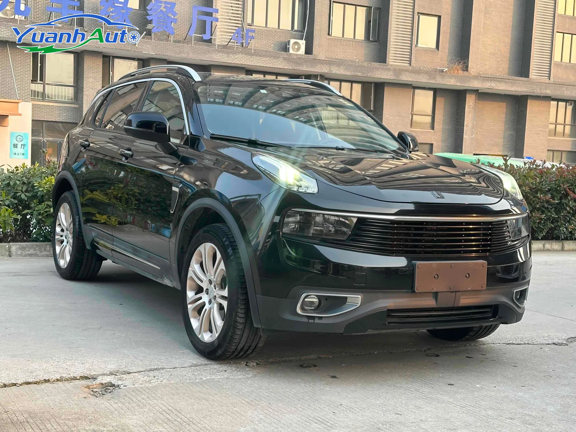 2021 Lynk & Co 01 2.0T Petrol SUV — source image 10