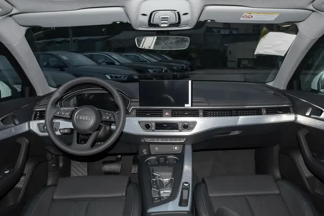 2025 Audi A4L 2.0T Petrol — source image 14