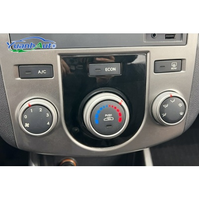 2011 Kia Forte vehicle photo 6