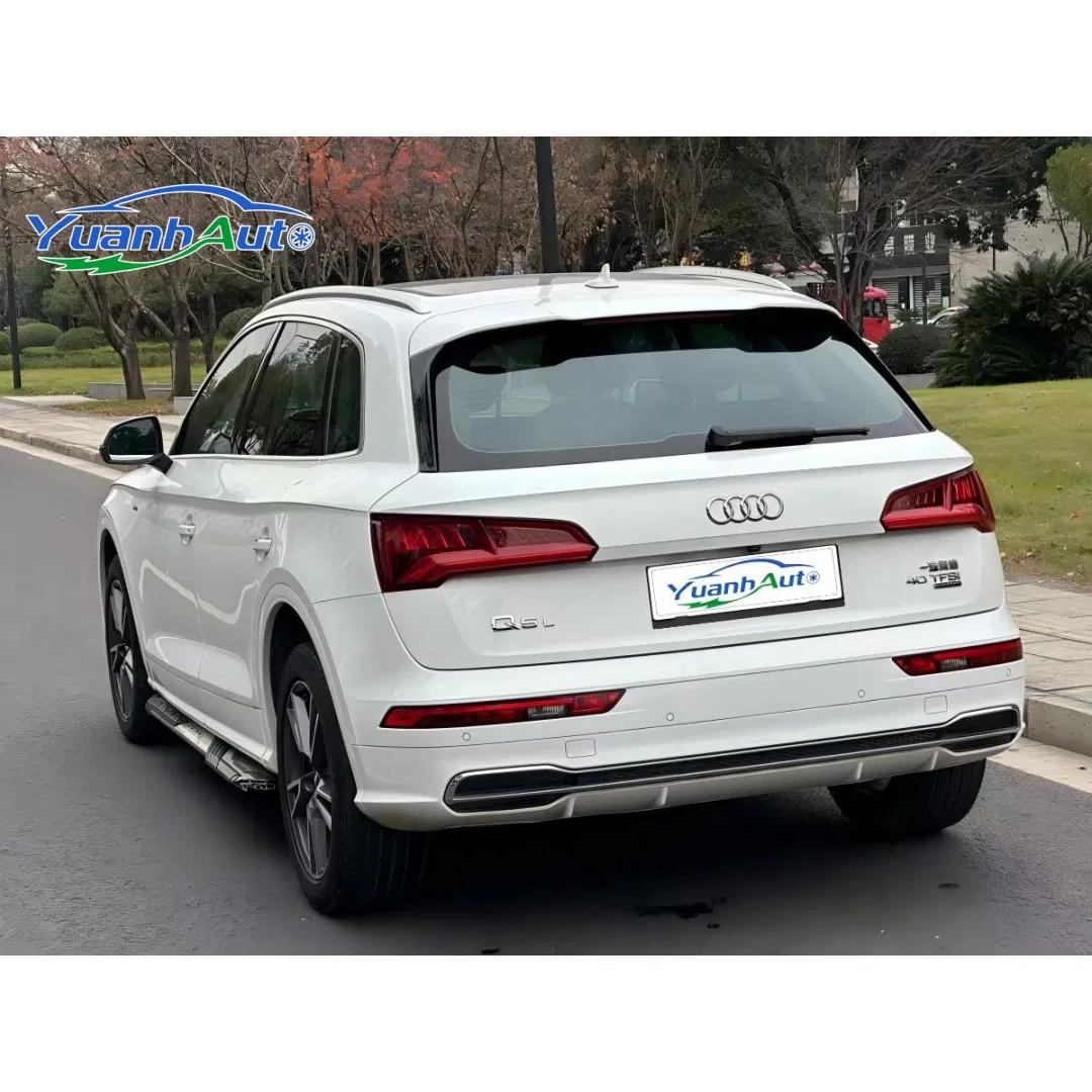 2020 Audi Q5L vehicle photo 4