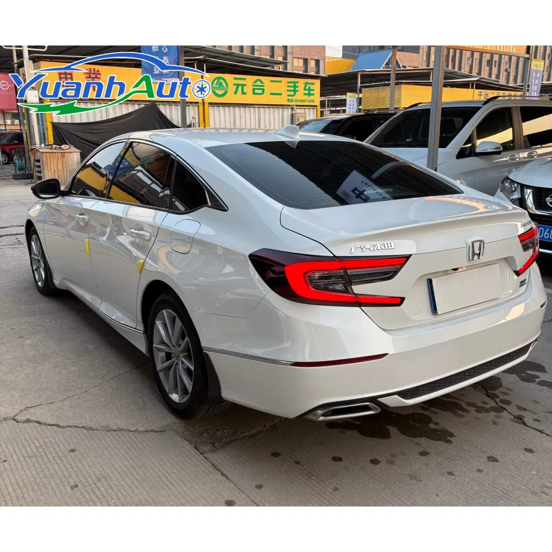 2022 Honda Accord Luxury Sedan — source image 14