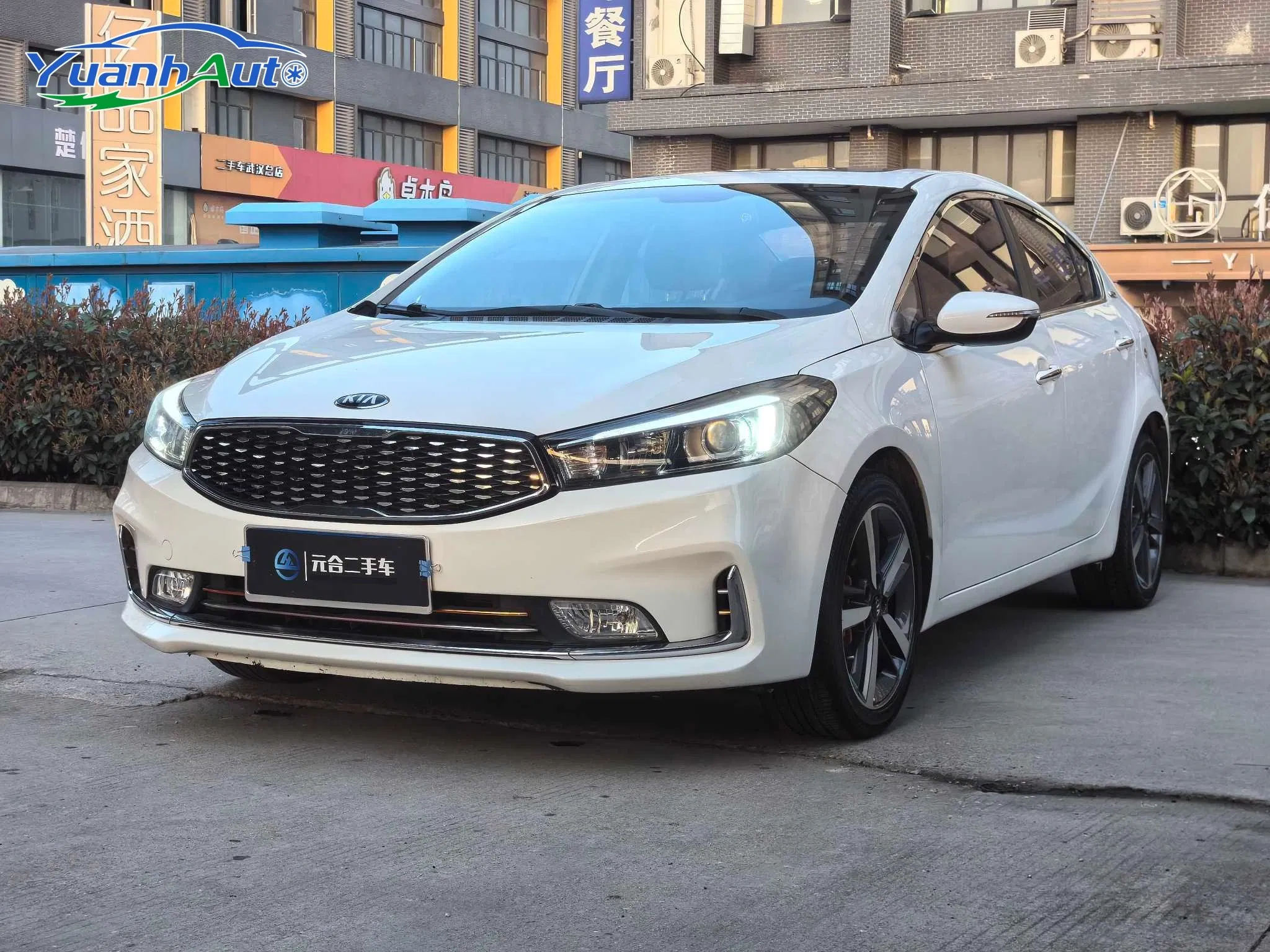 2017 Kia K3 Petrol Sedan — source image 3