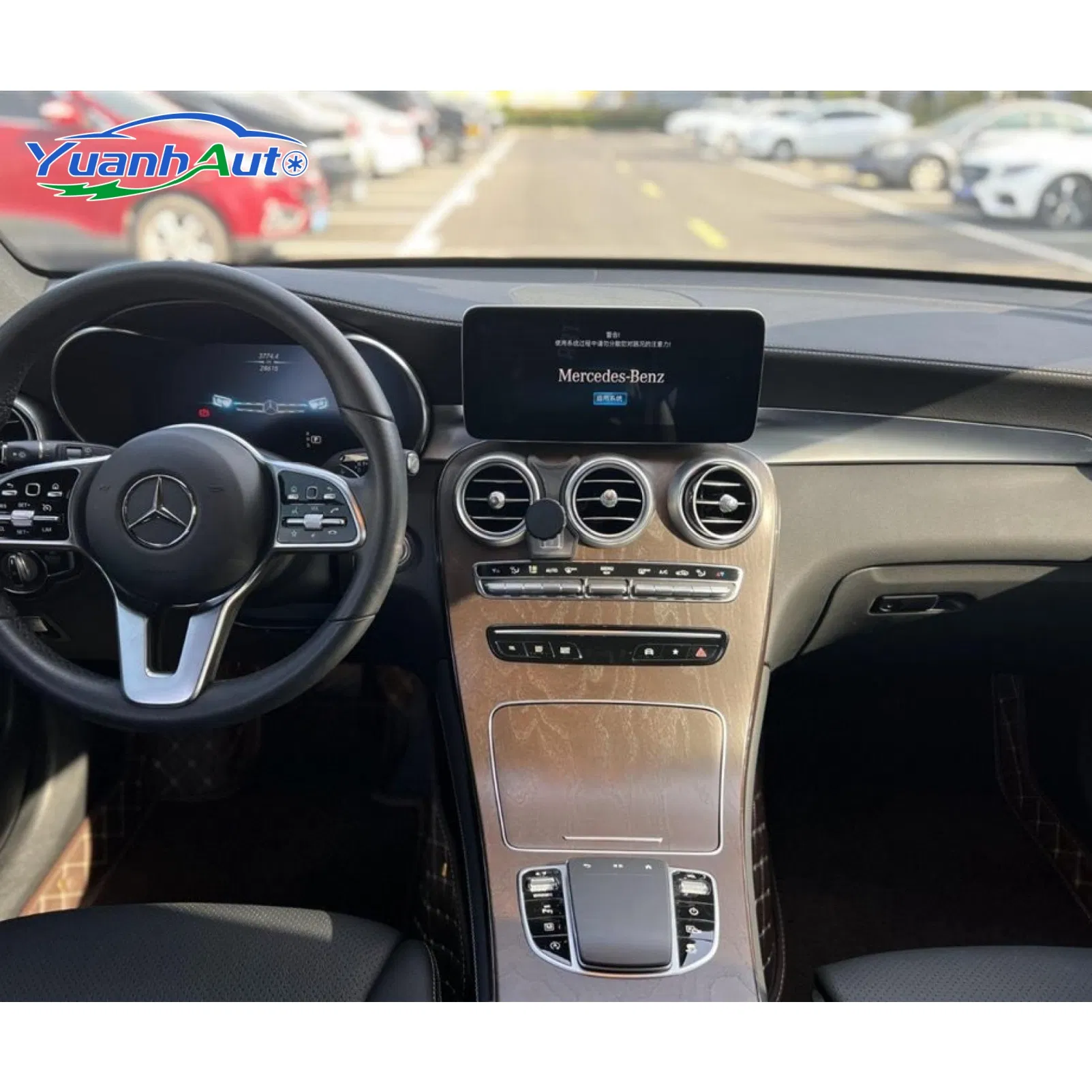 2020 Mercedes-Benz GLC 300L SUV — source image 6