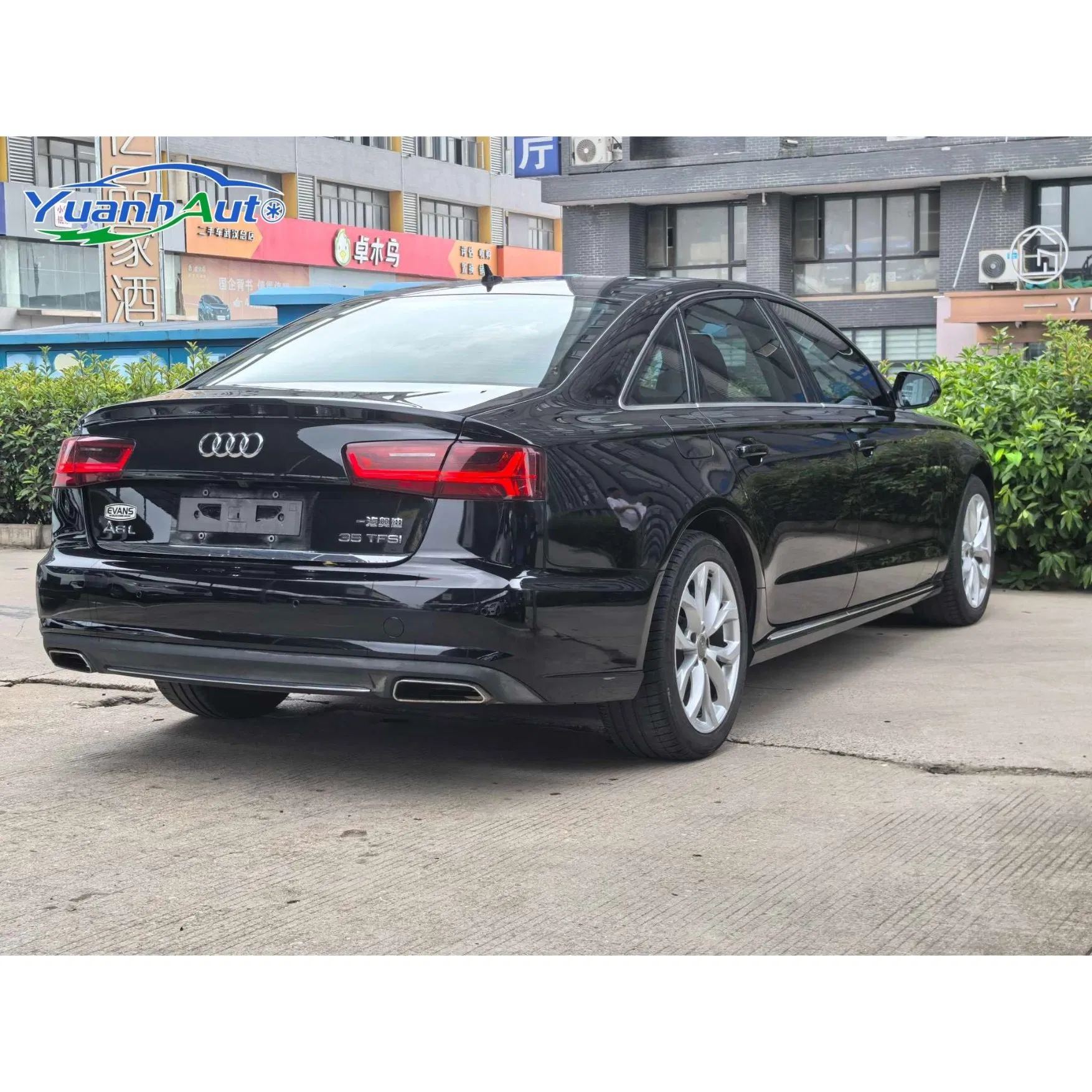 2018 Audi A6L vehicle photo 5