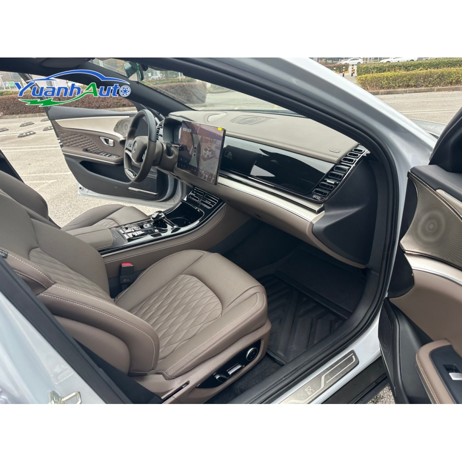 2024 BYD Han vehicle photo 5