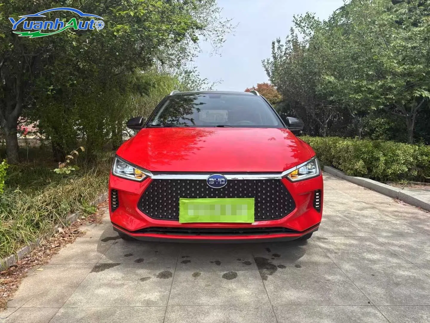 2021 BYD e2 Electric Hatchback — source image 3