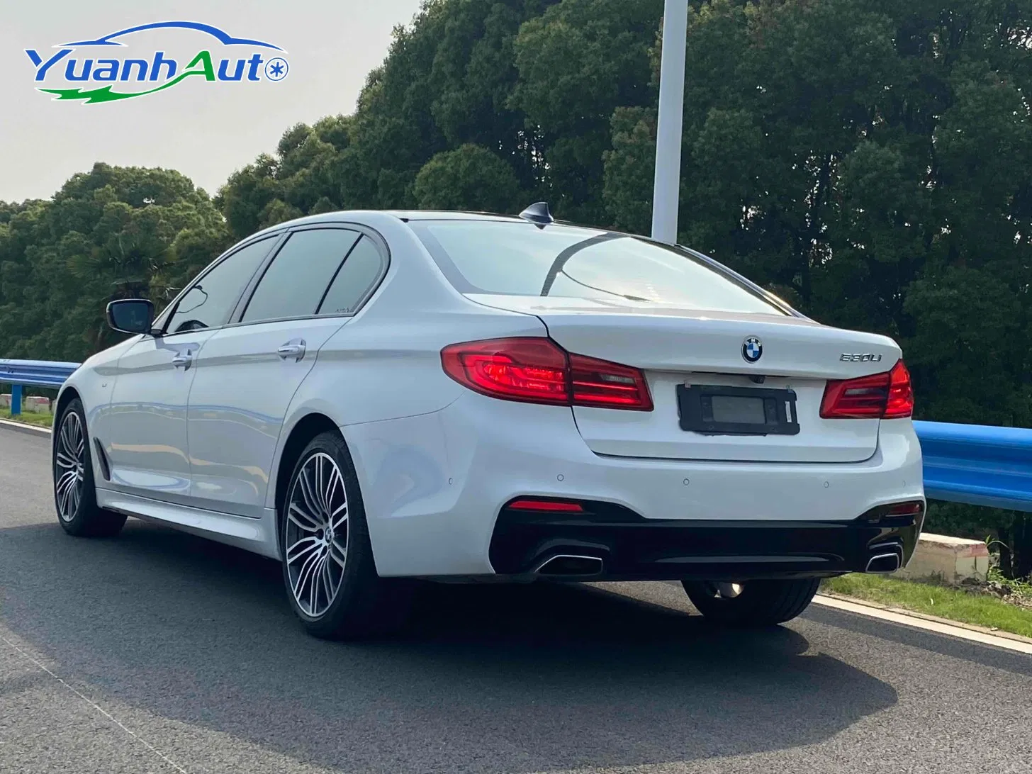 2018 BMW BMW vehicle photo 4