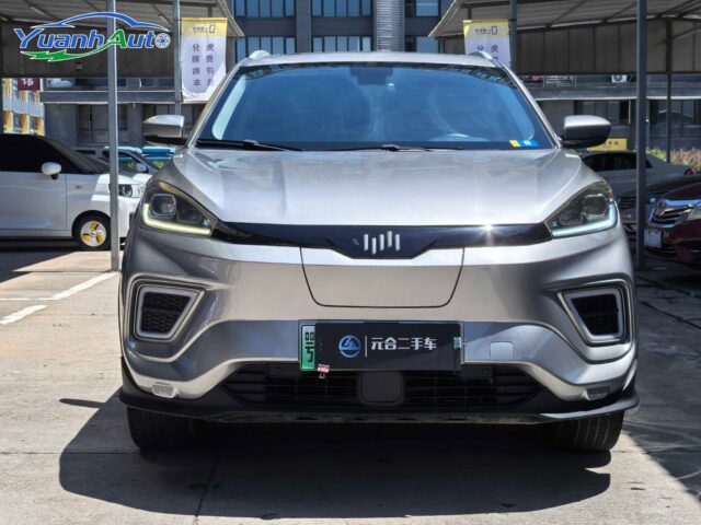 2023 NIO ES6 vehicle photo 1