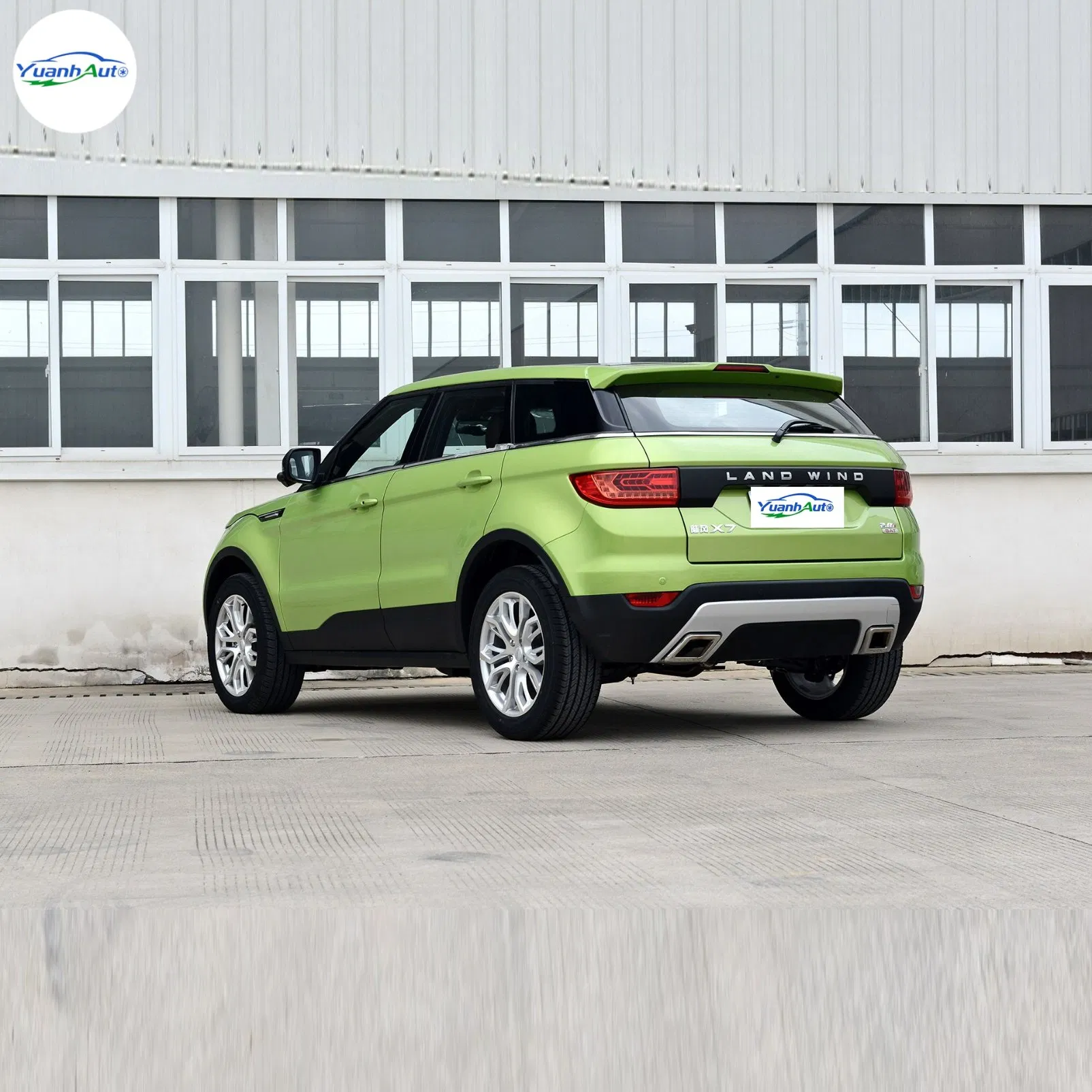 Good Condition 2015-2018 Landwind X7 2.0t Used Car Panoramic Sunroof Auto Luxury SUV Cheap Vehicle vehicle photo 5