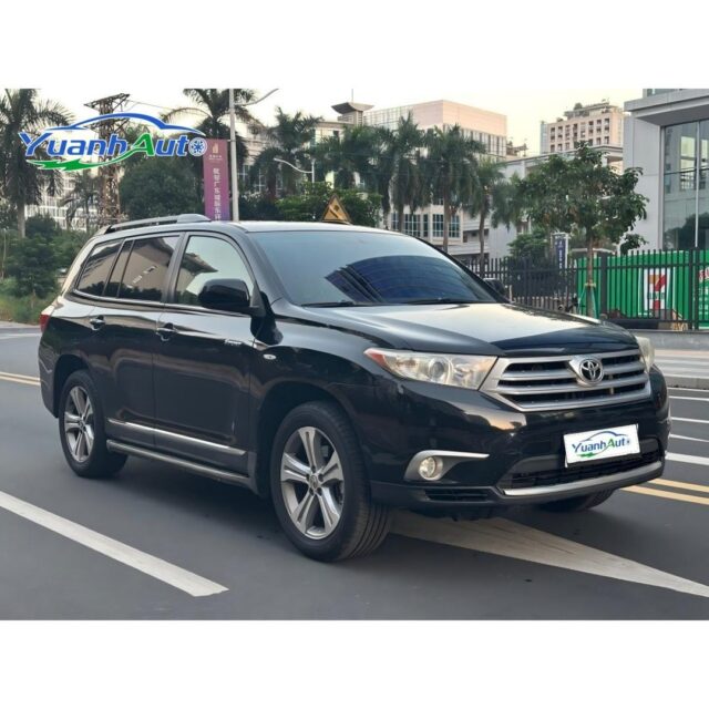 2012 Toyota - Highlander vehicle photo 1