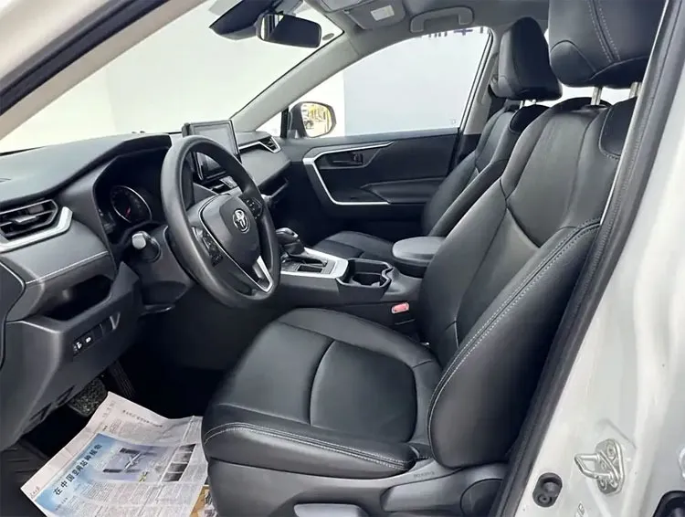 2021 Toyota RAV4 2.0L Petrol SUV — source image 9
