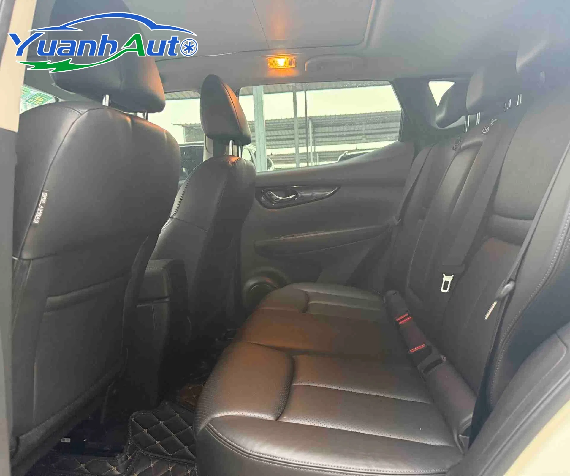 2017 Nissan Qashqai vehicle photo 7