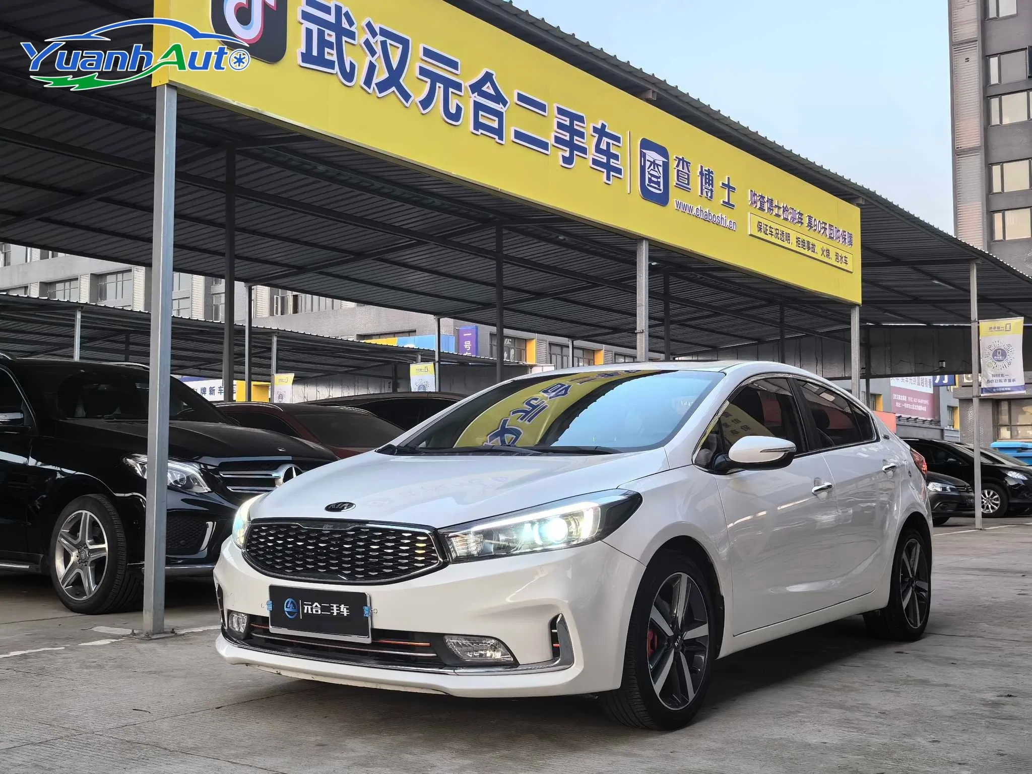 2017 Kia K3 Petrol Sedan — source image 2