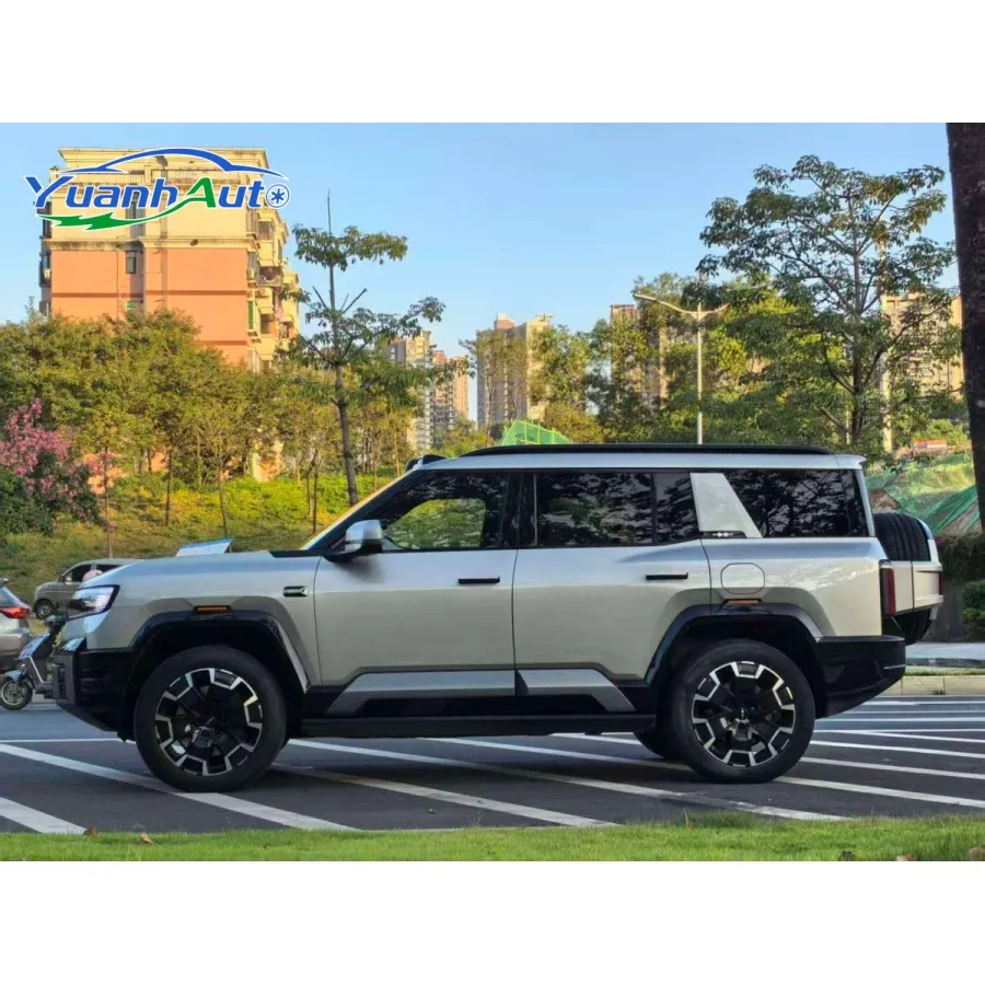 2025 Fangchengbao Leopard 8 Luxury Hybrid — source image 14