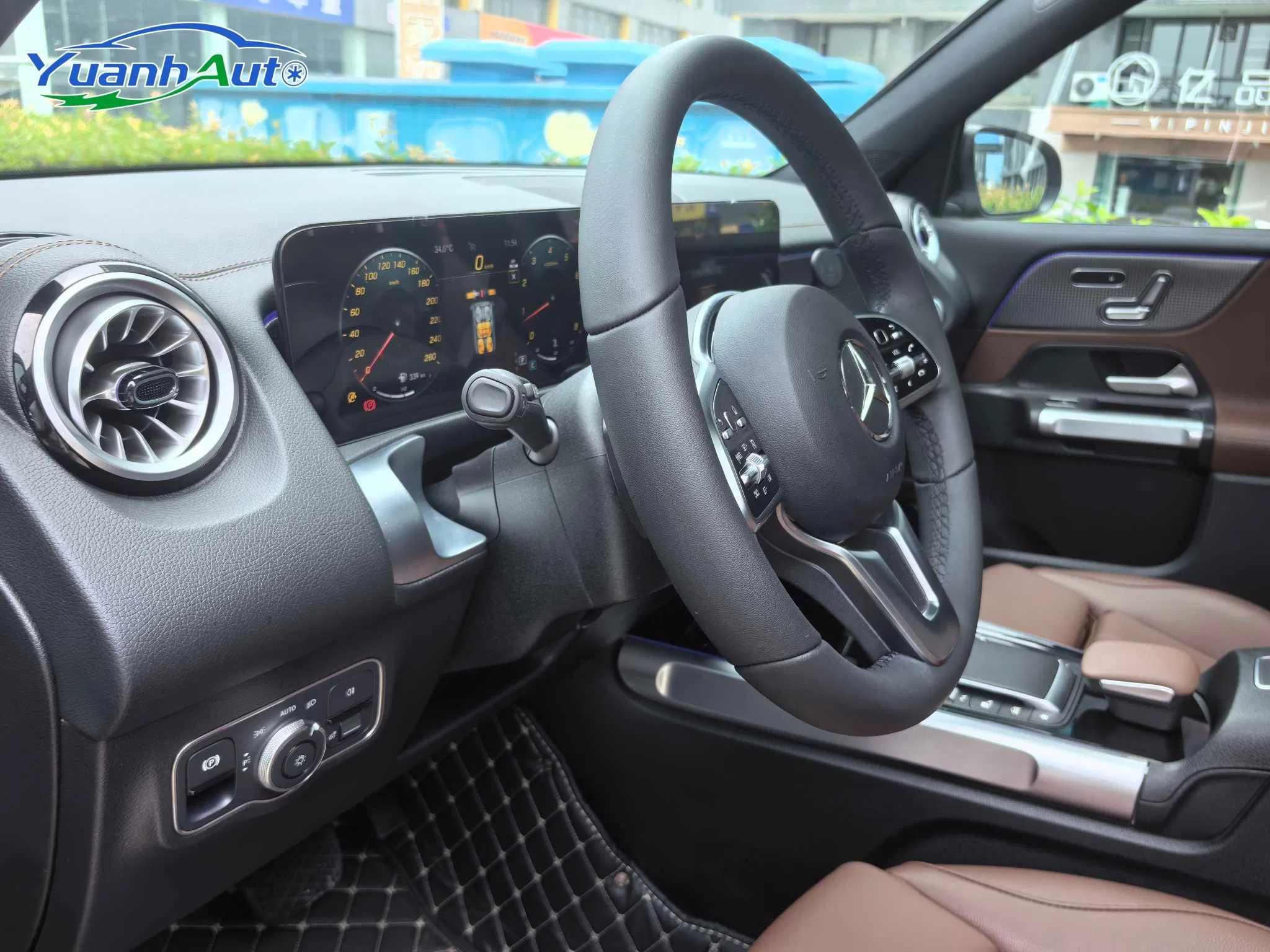 2023 Used Mercedes Benz Glb 220 High Quality Luxury Compact SUV Family 7 Seats Gasoline Petrol Second Hand Auto Vehicle vehicle photo 7