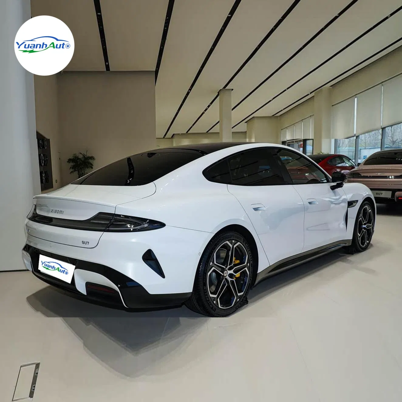 2025 SU 7 vehicle photo 7