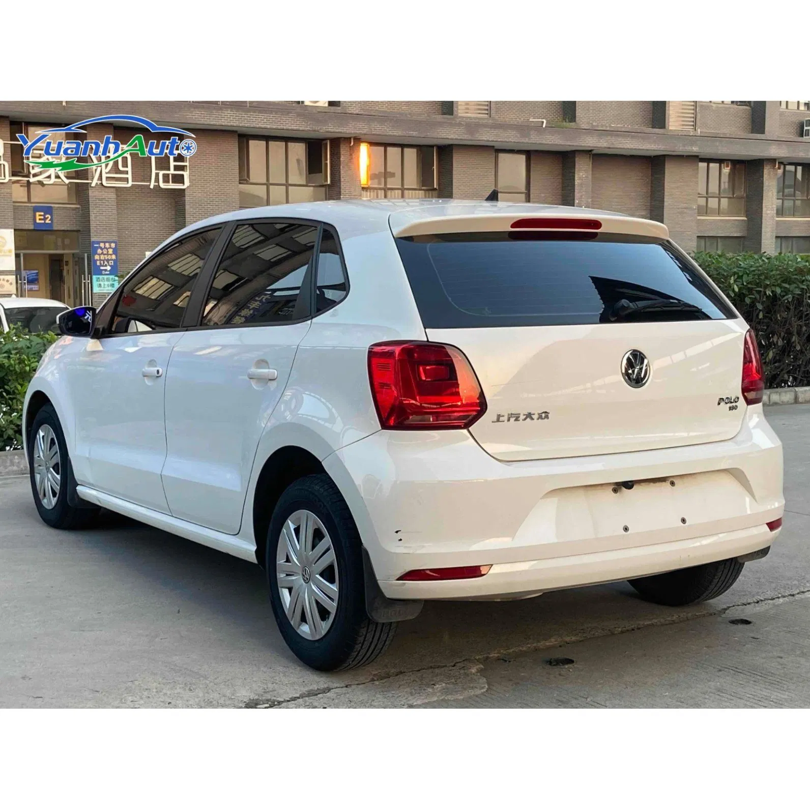 2018 VW Polo vehicle photo 5