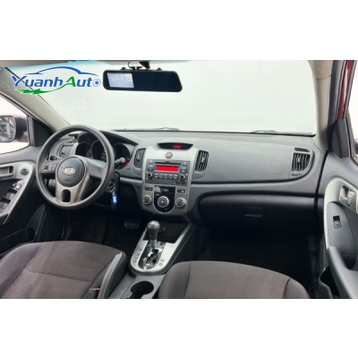 2011 Kia Forte vehicle photo 7