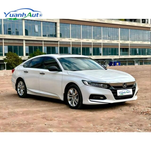 2018 Honda Accord vehicle photo 1
