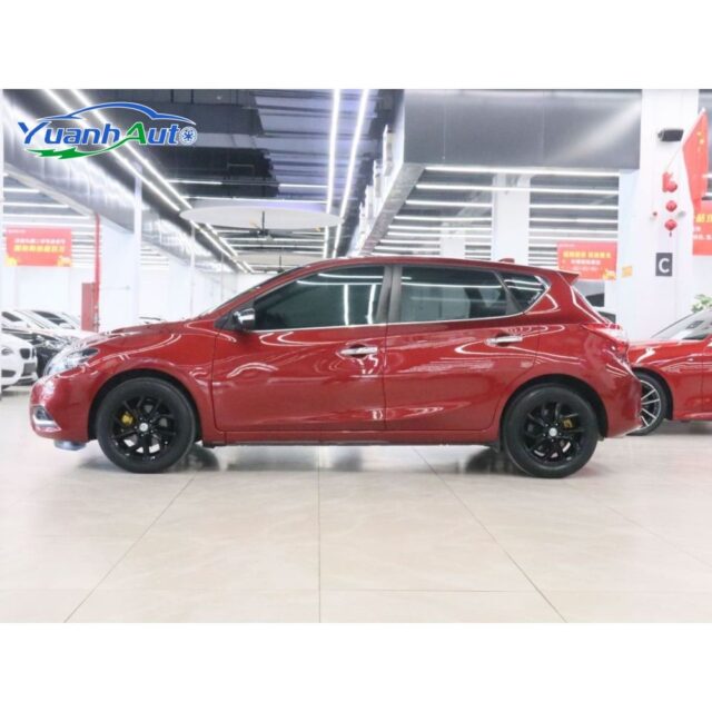 2021 Nissan Tiida vehicle photo 1