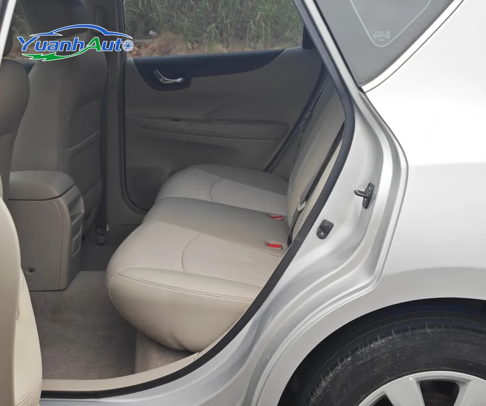 2014 Nissan Versa 1.6L — source image 14