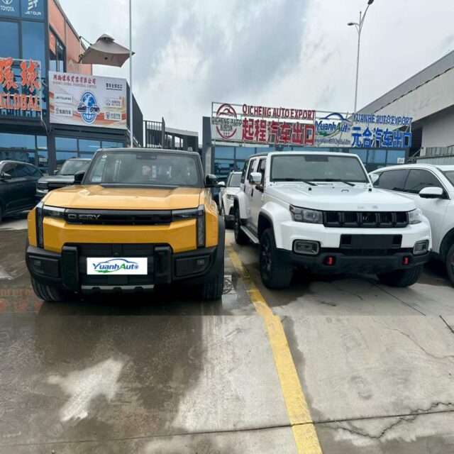 BJ40 vehicle photo 1