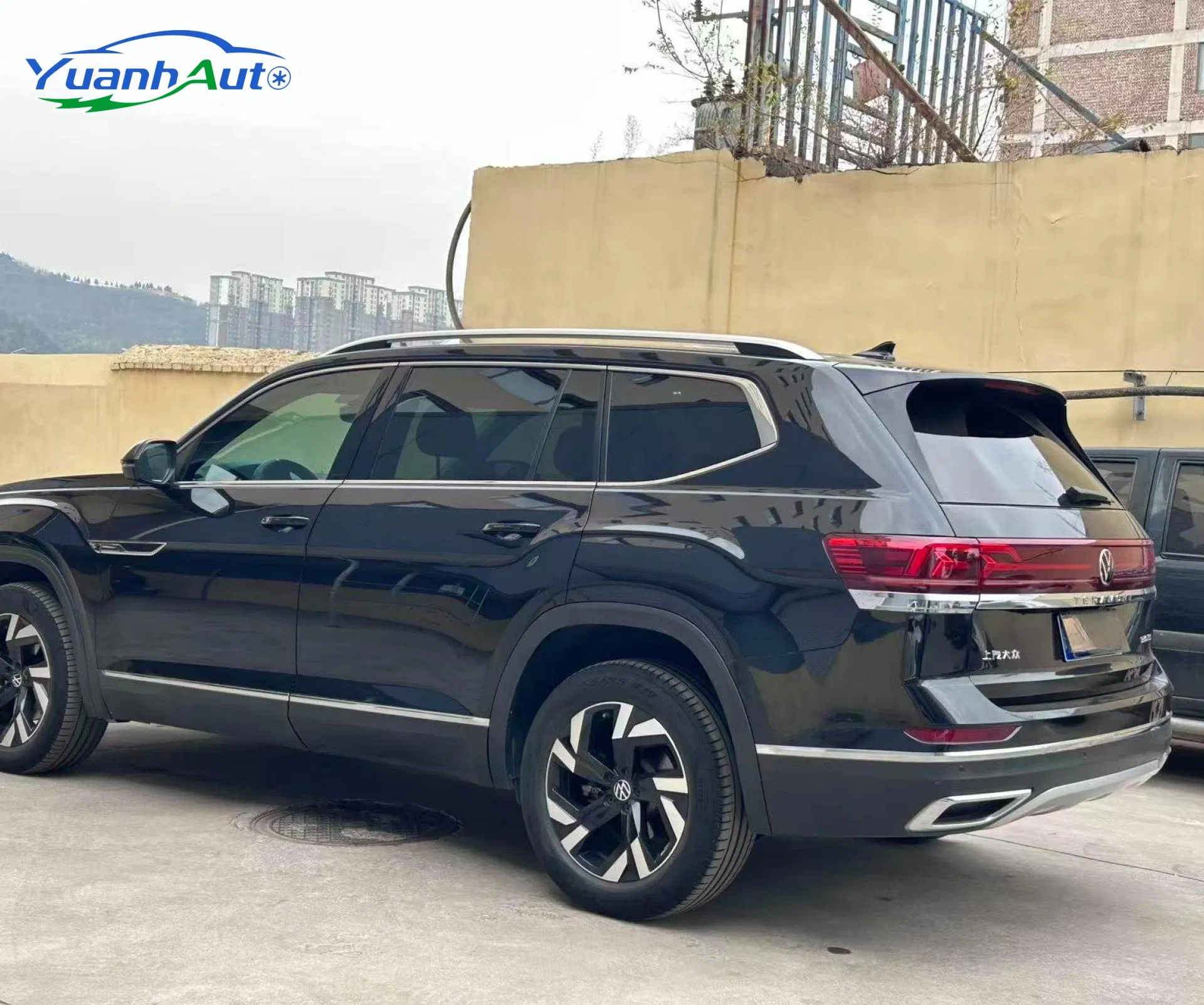 2021 Volkswagen Teramont Petrol SUV — source image 13