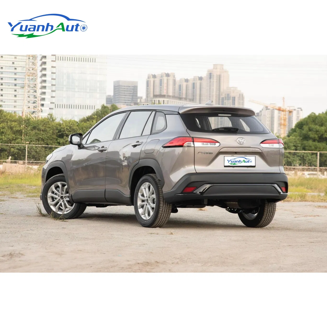 Toyota Frontlander Leading 2.0L Hybrid SUV — source image 12